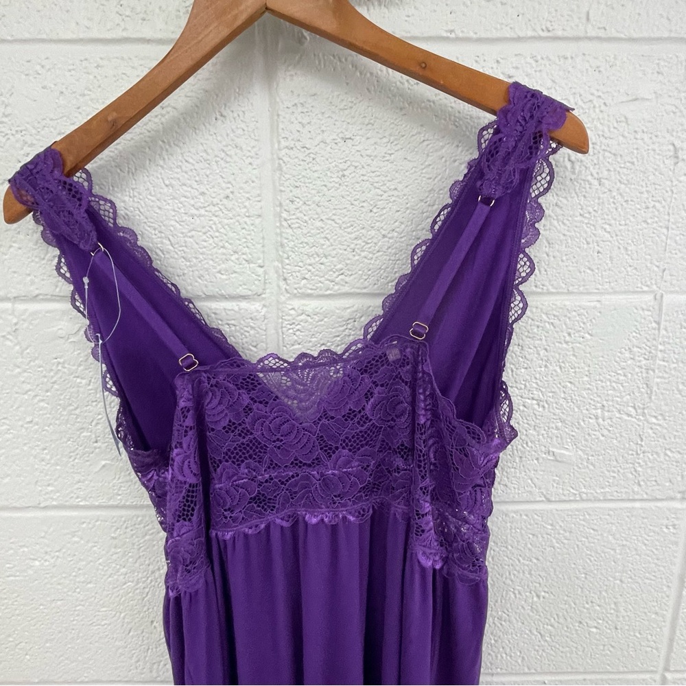 Lace Trim Purple Nightgown - Picture 5 of 8